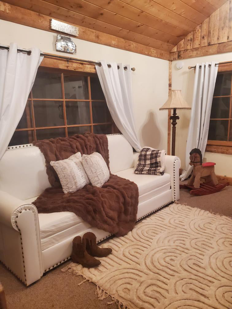 Orchard Strong Cabin